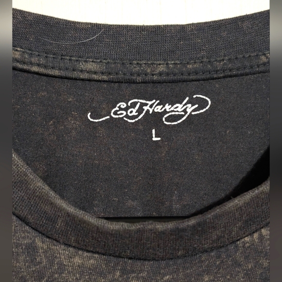 Ed Hardy Born Free Floral Skull Knot Side Tie Shirt L - Picture 4 of 4